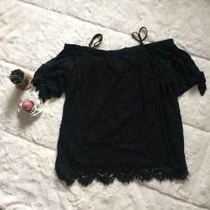 Cold shoulder lace top